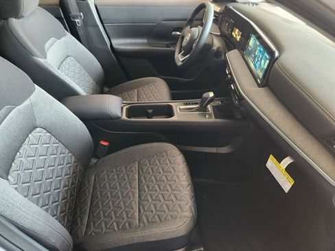 New 2026 Nissan Kicks SV image 10