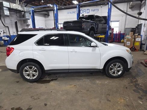 Used 2013 Chevrolet Equinox LT w/ Driver Convenience Package image 5