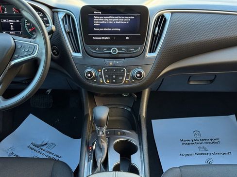 Used 2024 Chevrolet Malibu LT image 20