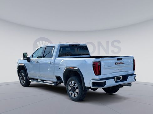 New 2026 GMC Sierra 2500 Denali w/ Denali Reserve Package image 4