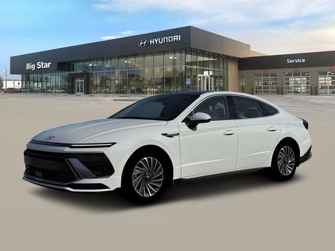 New 2026 Hyundai Sonata SEL FWD image 2