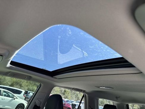 Used 2022 Toyota 4Runner Limited image 31