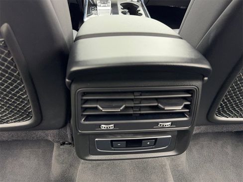 Used 2024 Audi Q7 2.0T Premium Plus image 75