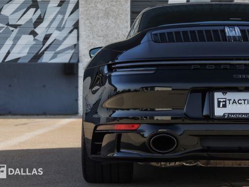 Used 2023 Porsche 911 50th Anniversary Edition AWD/4WD image 14