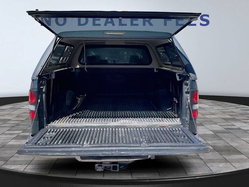 Used 2004 Ford F150 Lariat RWD image 7