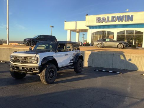 New 2025 Ford Bronco Raptor image 3