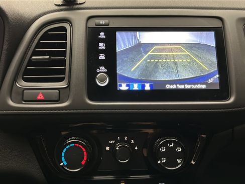 Used 2021 Honda HR-V Sport image 24