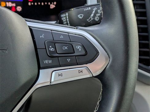 Used 2022 Volkswagen Atlas SE image 28