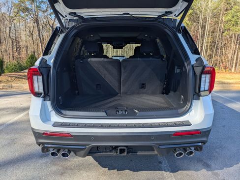 New 2026 Ford Explorer ST w/ Sun And Sound Package image 32