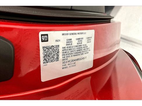 Used 2024 Chevrolet Corvette Stingray Premium Cpe w/ Z51 Performance Package RWD image 27