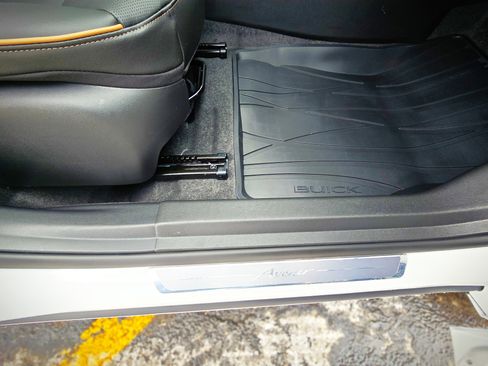 New 2026 Buick Envista Avenir image 31