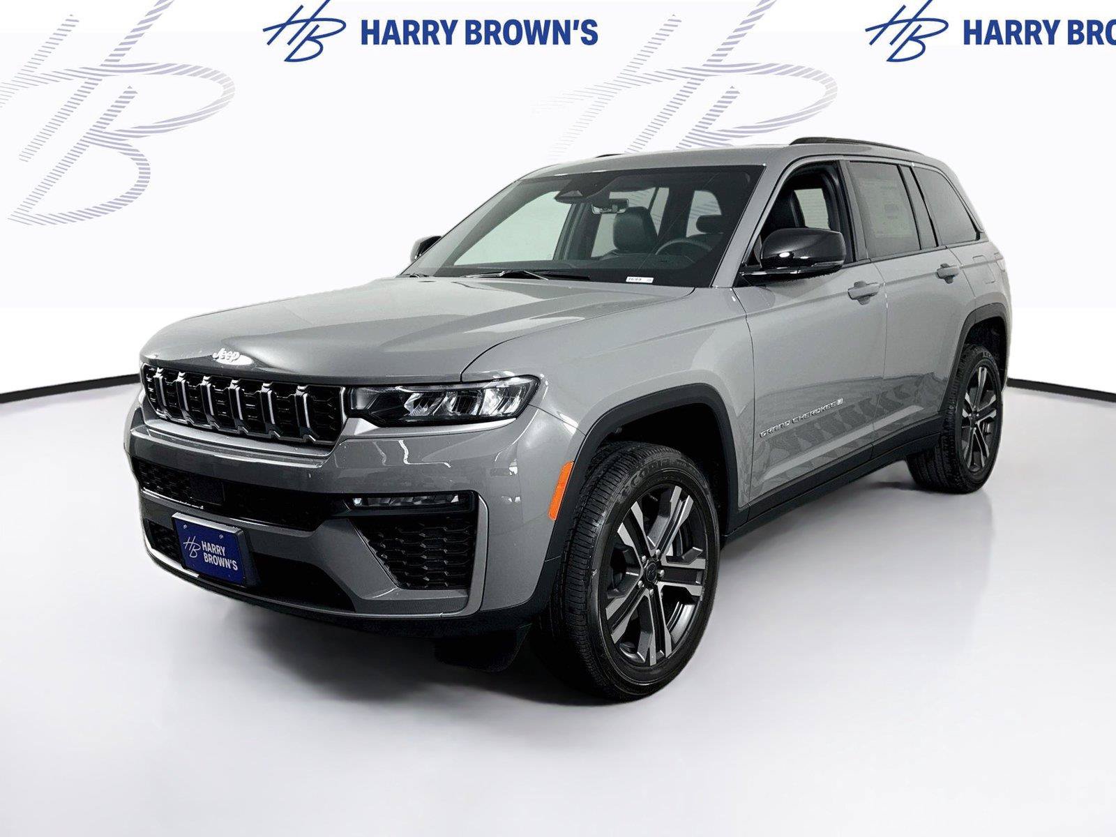 New 2027 Jeep Grand Cherokee Limited w/ Trailer Tow Package AWD/4WD image 1