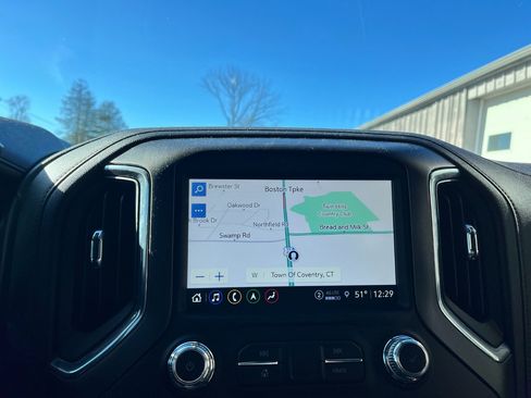 Used 2021 GMC Sierra 2500 AT4 w/ AT4 Premium Plus Package image 16