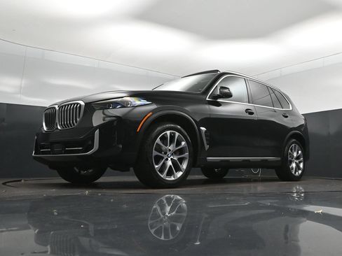 Used 2026 BMW X5 sDrive40i RWD image 40