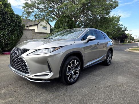 Used 2022 Lexus RX 450h AWD w/ Premium Package image 1