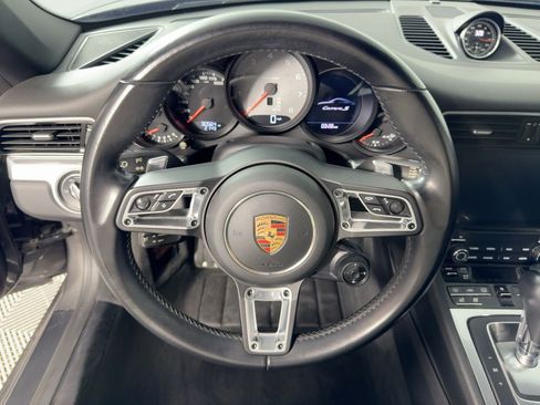 Used 2018 Porsche 911 Carrera S image 16