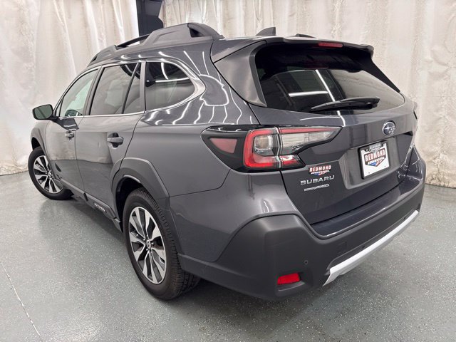 Used 2024 Subaru Outback Limited AWD/4WD image 6
