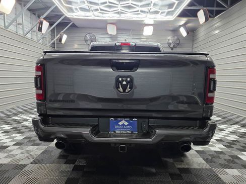 Used 2023 RAM 1500 Laramie AWD/4WD image 7