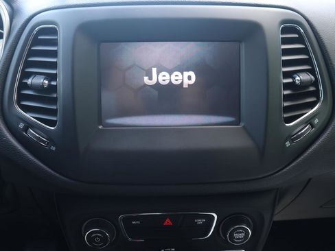 Used 2019 Jeep Compass Sport image 39