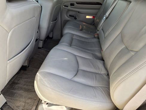 Used 2003 Cadillac Escalade 2WD image 24