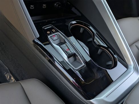 New 2025 Audi Q5 Premium image 7