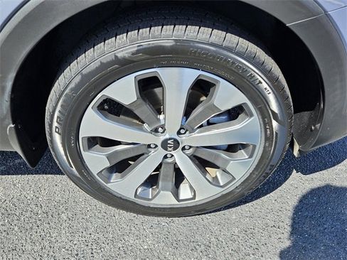 Used 2021 Kia Telluride EX w/ EX Premium Package image 19