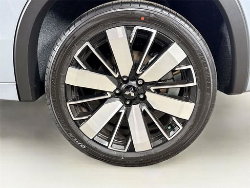 New 2026 Mitsubishi Outlander SEL image 31