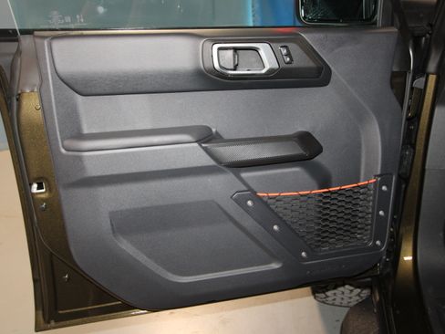 New 2026 Ford Bronco Raptor w/ Interior Carbon Fiber Pack AWD/4WD image 4