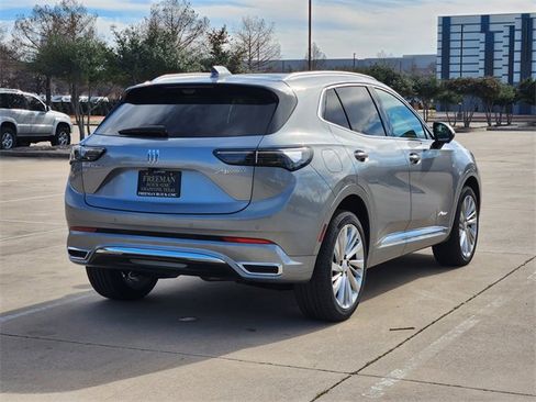 New 2026 Buick Envision Avenir image 3
