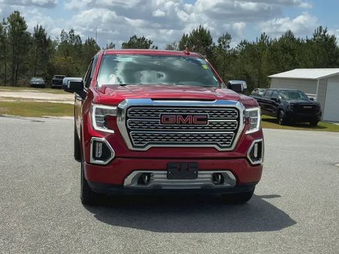 Used 2022 GMC Sierra 1500 Denali w/ Denali Premium Package image 3