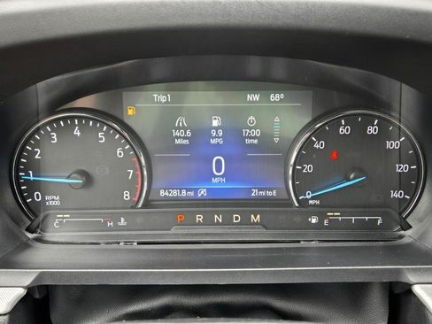 Used 2020 Ford Explorer XLT AWD/4WD image 25