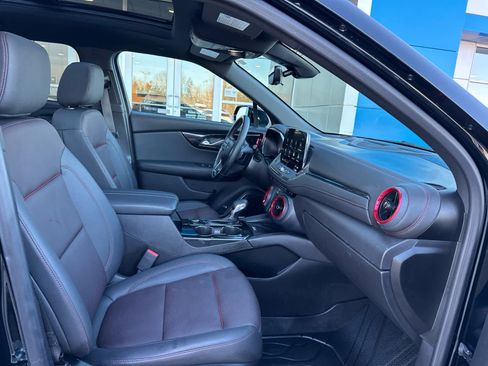 Used 2025 Chevrolet Blazer RS w/ Driver Confidence II Package image 4