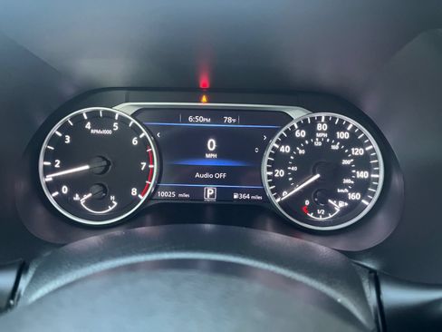 Used 2025 Nissan Sentra SV FWD image 35
