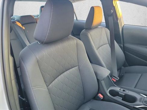 Used 2025 Toyota Corolla LE image 15