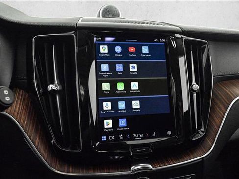 Used 2023 Volvo XC60 B6 Ultimate image 15