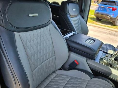 Used 2023 Ford F150 Limited image 27