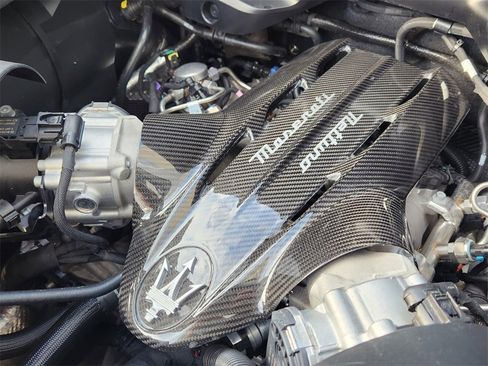 New 2022 Maserati MC20 Coupe image 23