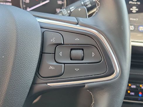 Used 2023 Buick Envision Essence w/ Sport Touring Package FWD image 25