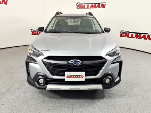 Certified 2025 Subaru Outback Limited AWD/4WD image 2