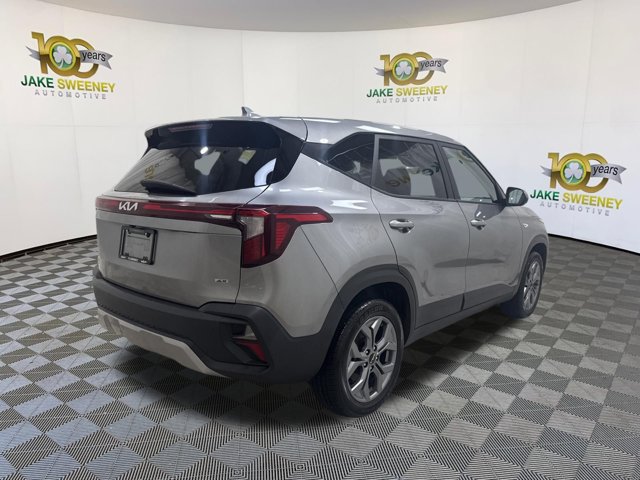 Used 2024 Kia Seltos LX AWD/4WD image 10