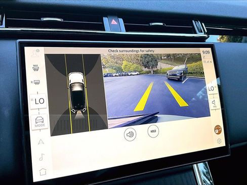 Used 2025 Land Rover Range Rover Velar Dynamic SE image 26