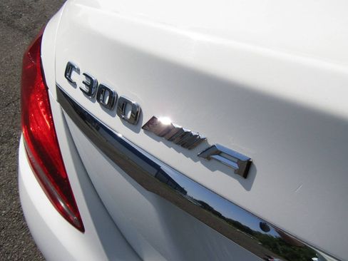 Used 2020 Mercedes-Benz C 300 4MATIC Sedan image 30