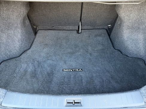 Used 2019 Nissan Sentra S image 21