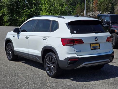 Used 2022 Volkswagen Taos S FWD image 24