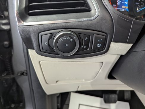 Used 2024 Ford Edge Titanium w/ Equipment Group 301A AWD/4WD image 16
