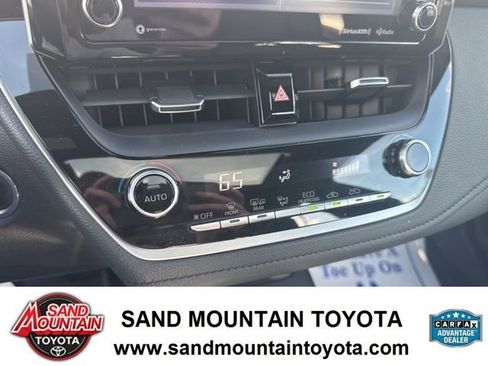 Used 2022 Toyota Corolla XSE image 24