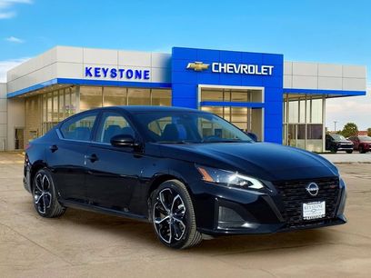 Used 2024 Nissan Altima 2.5 SR