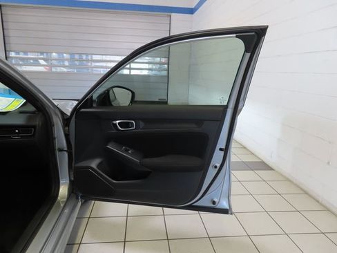 Certified 2025 Honda Civic Sport image 23