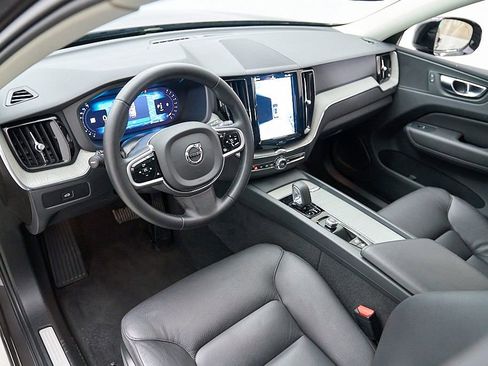 Certified 2025 Volvo XC60 B5 Plus AWD/4WD image 12
