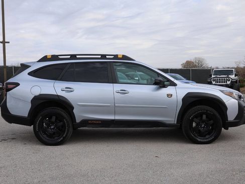Used 2023 Subaru Outback Wilderness image 7